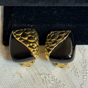 Givenchy 4G gold pebble texture and black acrylic clip-on earrings. 1980’s